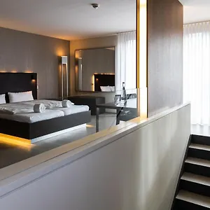 https://car-by-side-boardinghouse-heidelberg.hotelsheidelberg.net